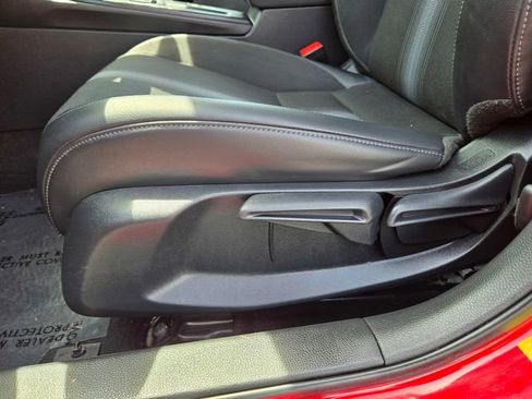 Used 2023 Honda Civic Sport image 14