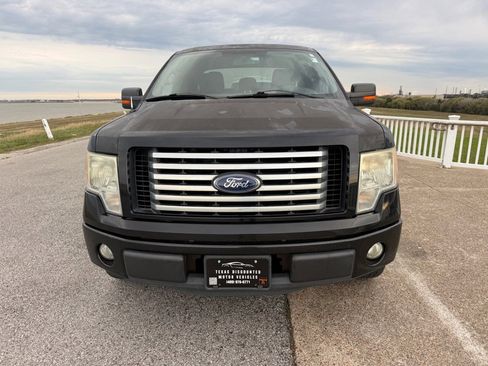 Used 2012 Ford F150 XLT w/ XLT Custom Pkg image 2