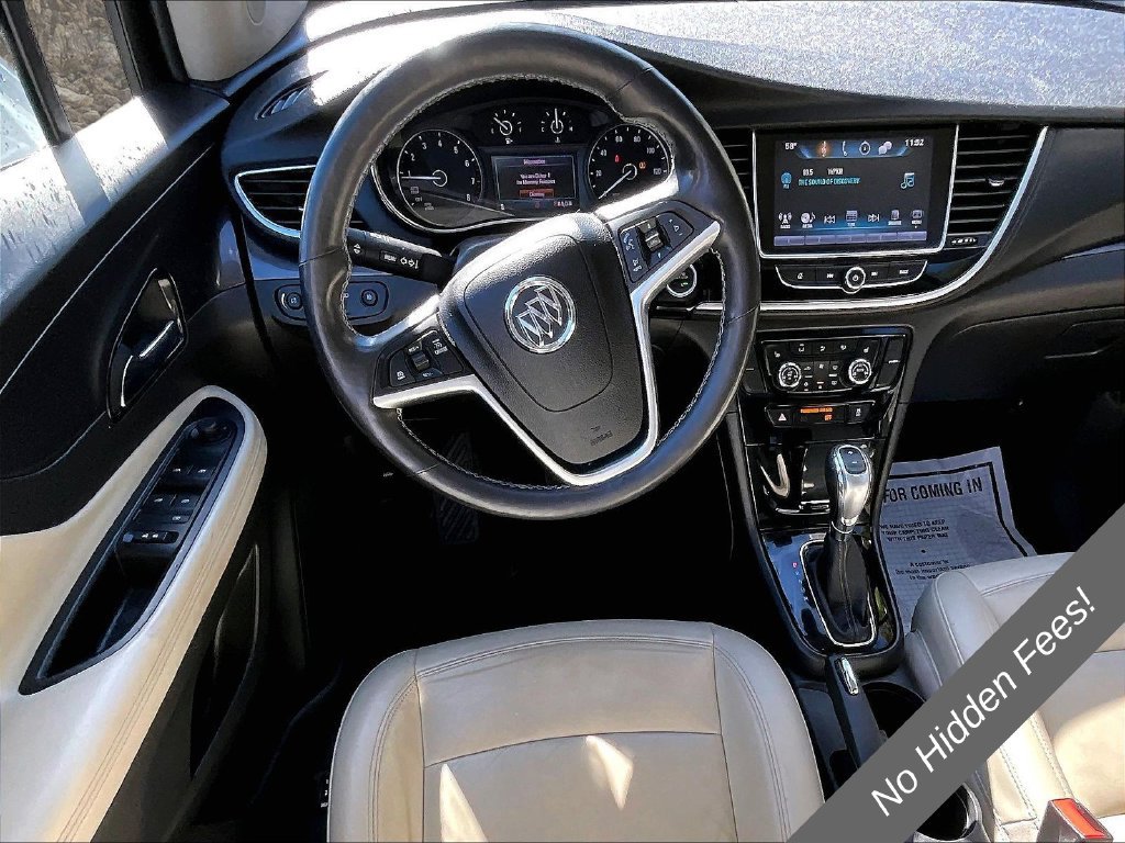 Used 2019 Buick Encore Essence AWD/4WD image 5