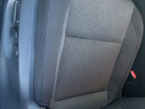 Used 2025 Toyota Camry LE w/ Convenience Package image 11