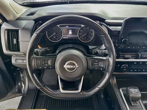 Used 2023 Nissan Pathfinder SL w/ SL Premium Package AWD/4WD image 16