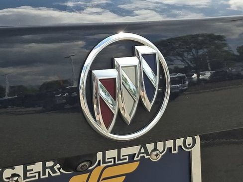 Used 2021 Buick Envision Avenir w/ Technology Package II AWD/4WD image 33