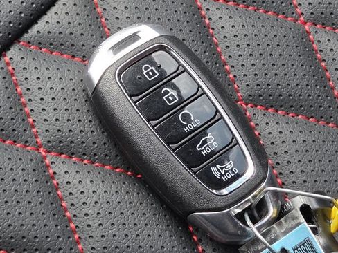 Used 2023 Hyundai Elantra SEL w/ Convenience Package FWD image 33