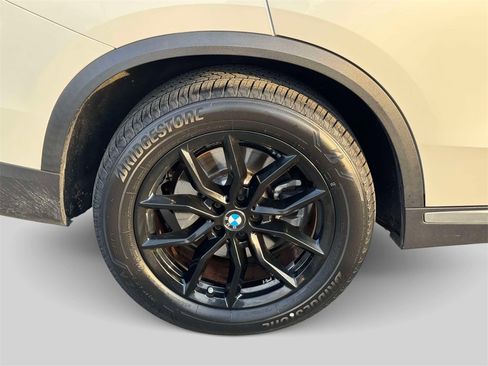 Certified 2022 BMW X5 xDrive40i w/ Premium Package image 7