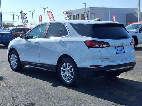 Used 2024 Chevrolet Equinox LT FWD image 5