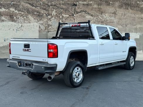 Used 2015 GMC Sierra 2500 SLE w/ SLE Preferred Package image 4