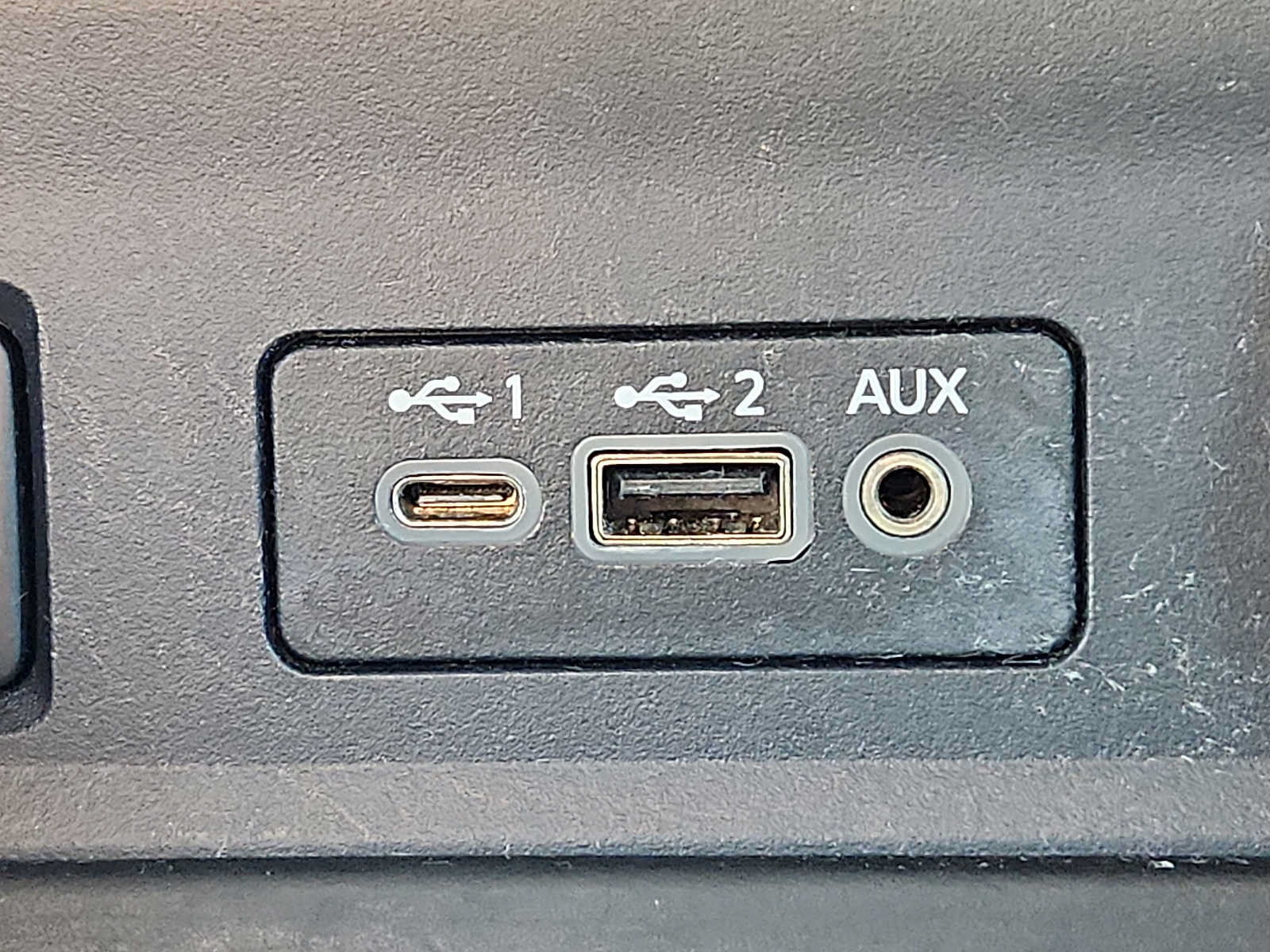 Used 2024 Nissan Sentra SV FWD image 23