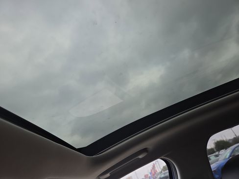 New 2026 Kia Sportage EX image 12