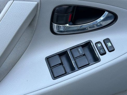 Used 2007 Toyota Camry LE image 13