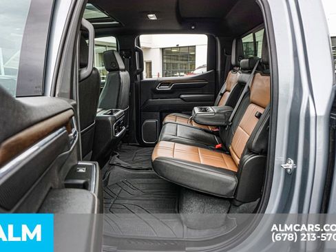 Used 2024 Chevrolet Silverado 1500 High Country w/ High Country Premium Package image 21