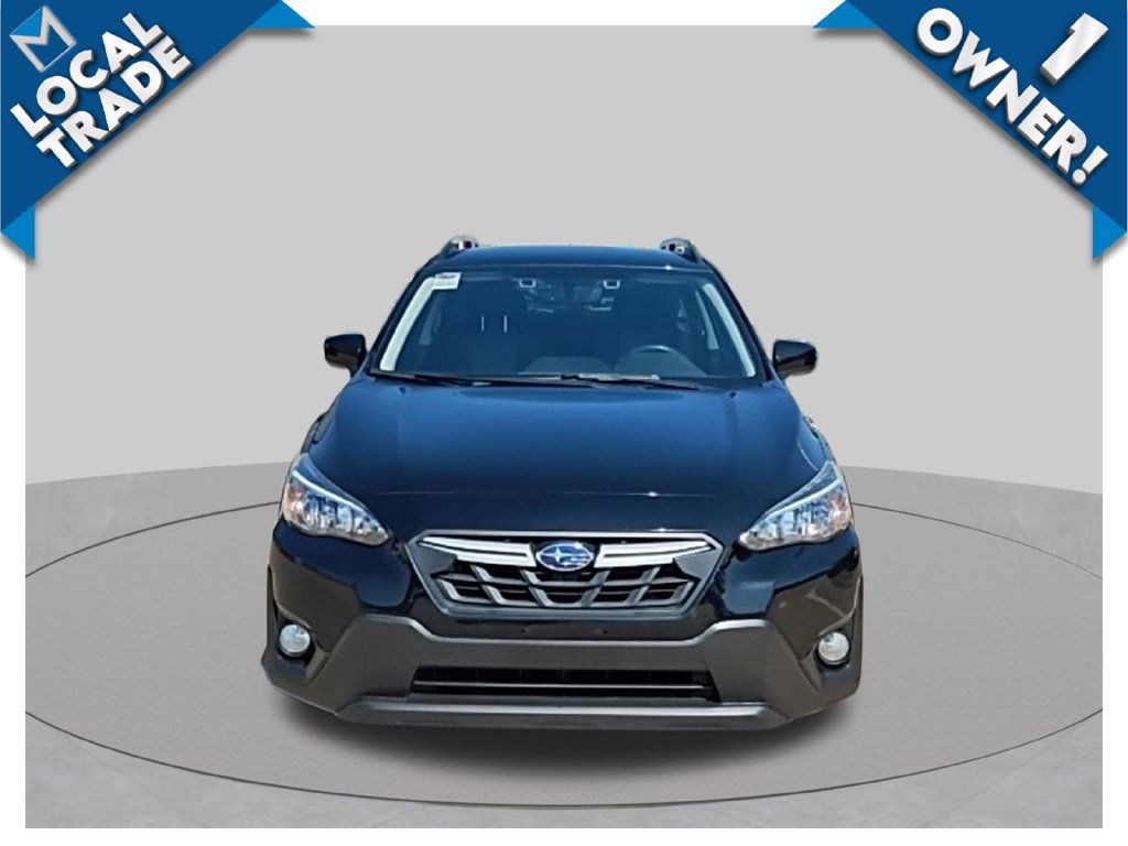 Used 2022 Subaru Crosstrek 2.0i Premium AWD/4WD image 2