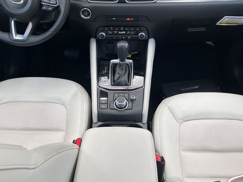 Used 2023 MAZDA CX-5 AWD 2.5 S w/ Premium Package image 19