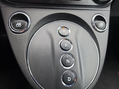 Used 2019 FIAT 500 e FWD image 13
