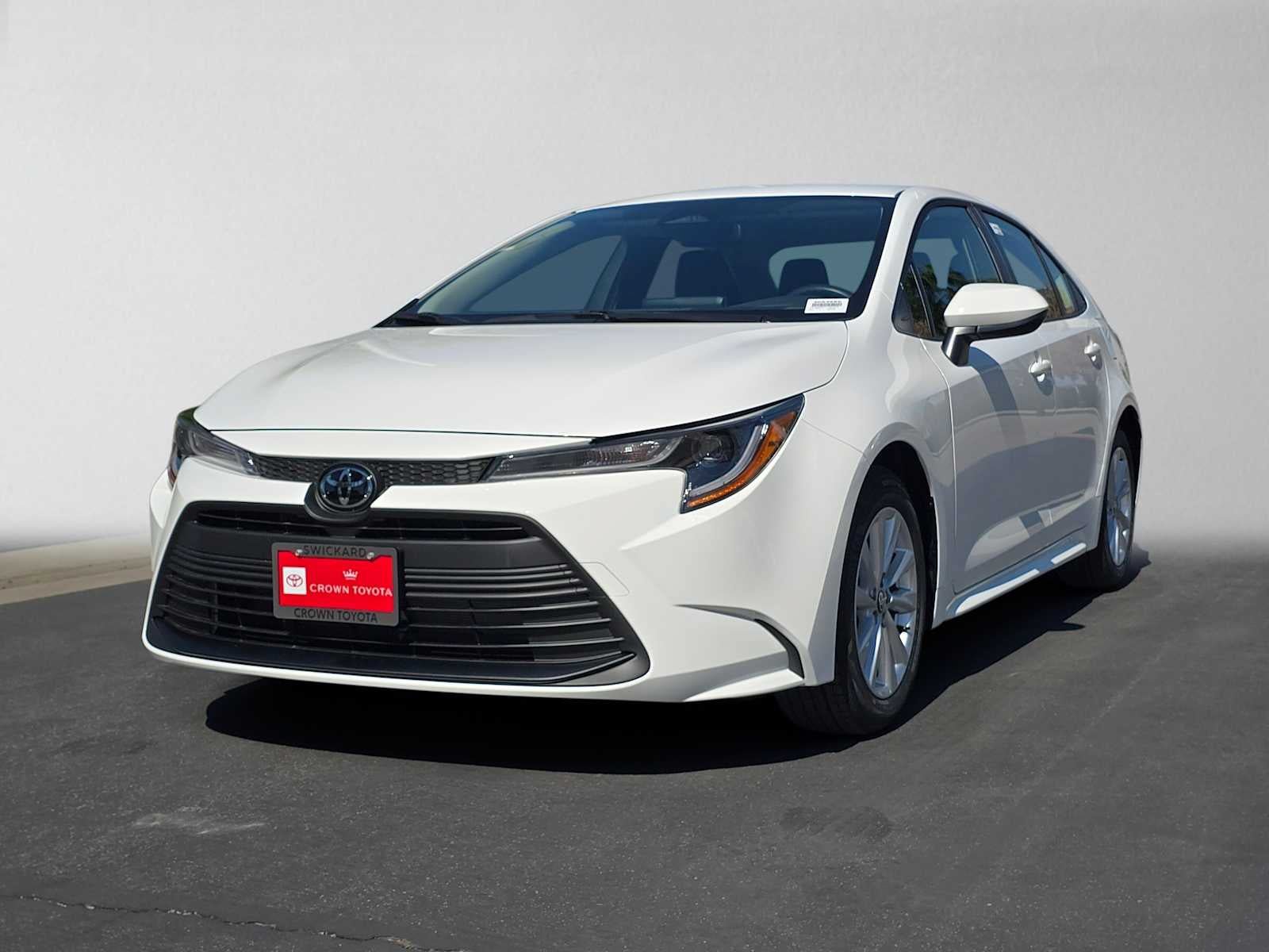 New 2027 Toyota Corolla LE w/ LE Premium Package FWD image 7