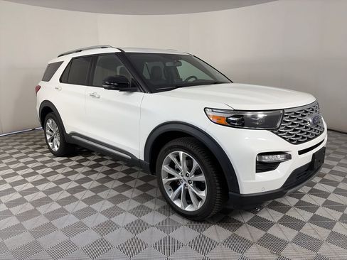 Used 2022 Ford Explorer Platinum w/ Equipment Group 601A AWD/4WD image 1