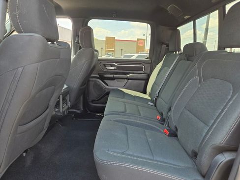 Used 2025 RAM 1500 Big Horn AWD/4WD image 12