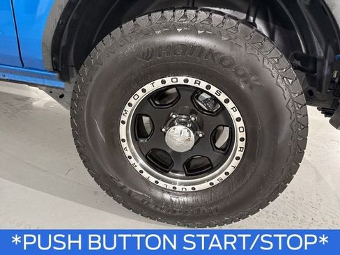 Used 2022 Ford Bronco 2-Door image 12