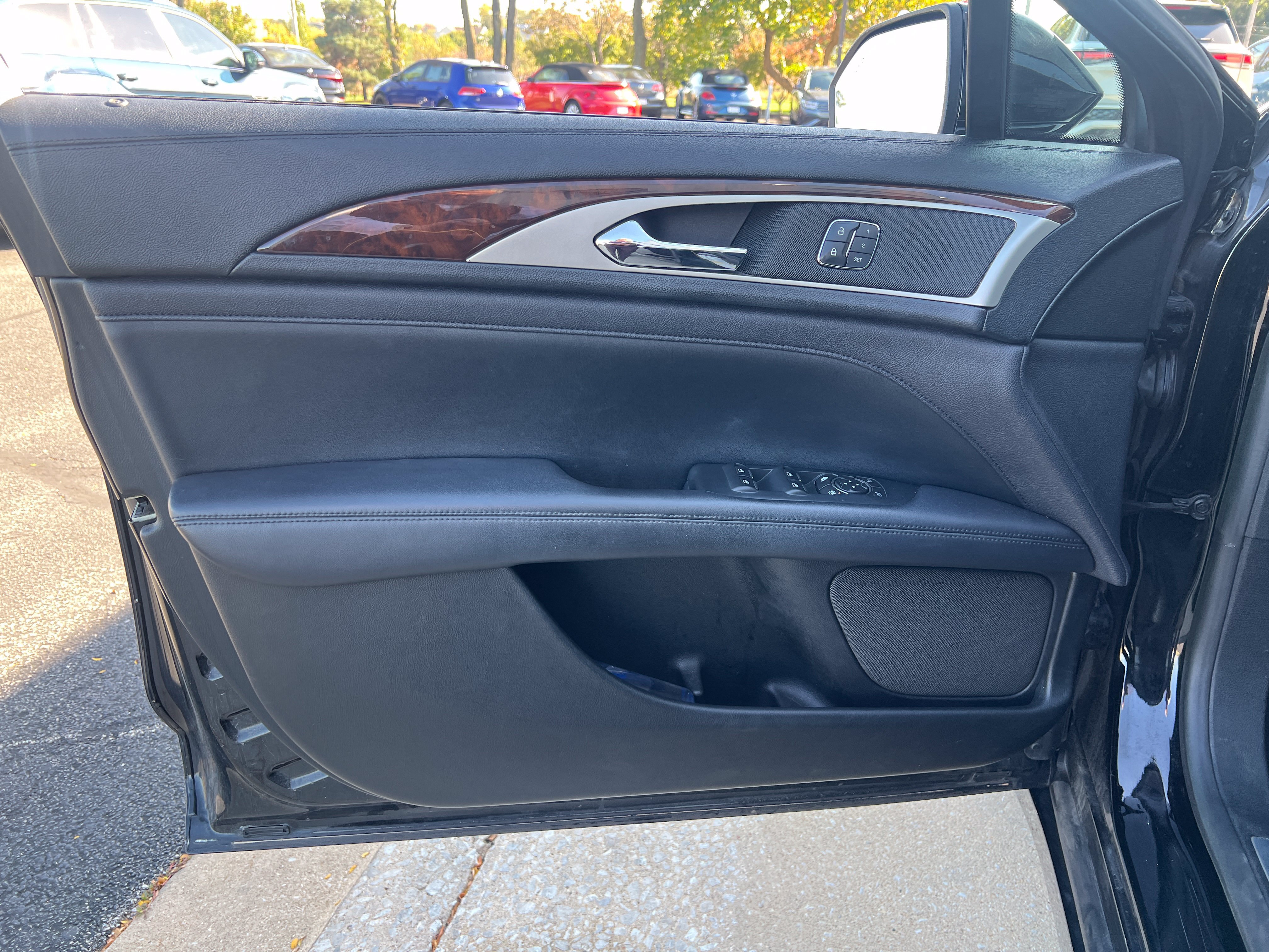 Used 2018 Lincoln MKZ Select w/ Select Plus Package FWD image 7