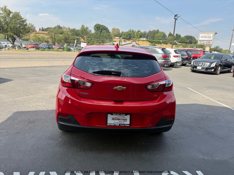 Used 2017 Chevrolet Cruze LT w/ Sun And Sound Package FWD image 6