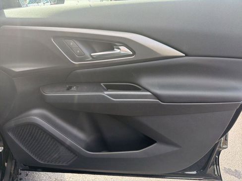 New 2026 Chevrolet Equinox EV LT image 21