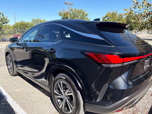 Used 2025 Lexus RX 350 Premium w/ Accessory Package (Z1) FWD image 3