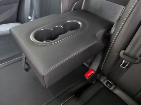 Certified 2023 Volkswagen Tiguan SE AWD/4WD image 30