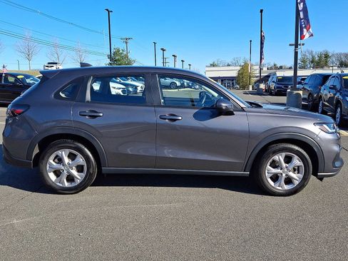 Used 2024 Honda HR-V LX image 7