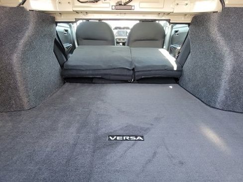 Used 2022 Nissan Versa SV w/ Trunk Package FWD image 47