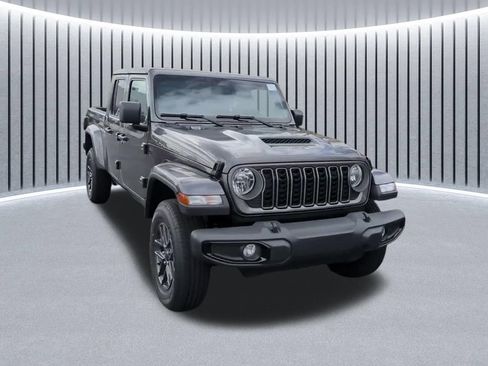 New 2026 Jeep Gladiator Sport AWD/4WD image 4