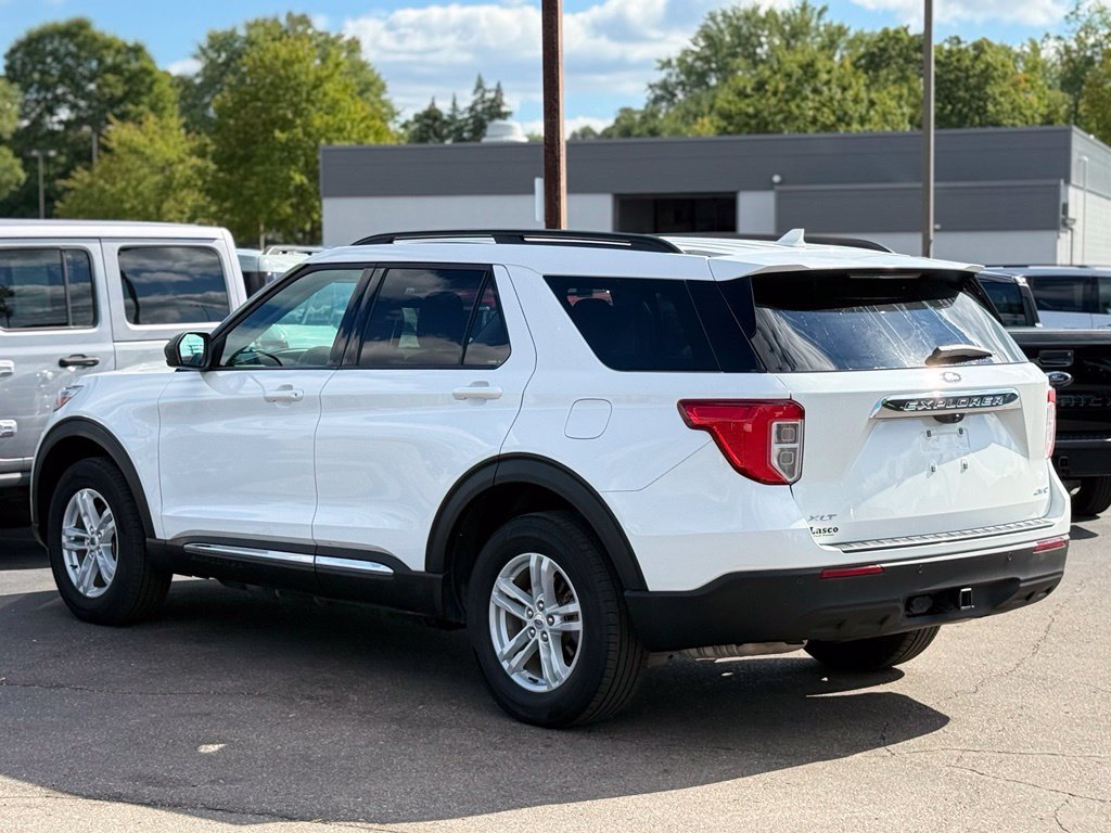 Used 2024 Ford Explorer XLT w/ Class IV Trailer Tow Package AWD/4WD image 35
