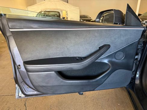 Used 2024 Tesla Model 3 Long Range AWD/4WD image 19