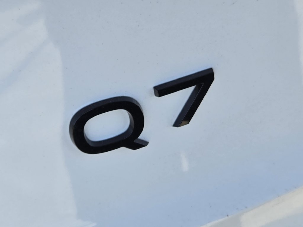 Used 2026 Audi Q7 3.0T Premium Plus AWD/4WD image 15