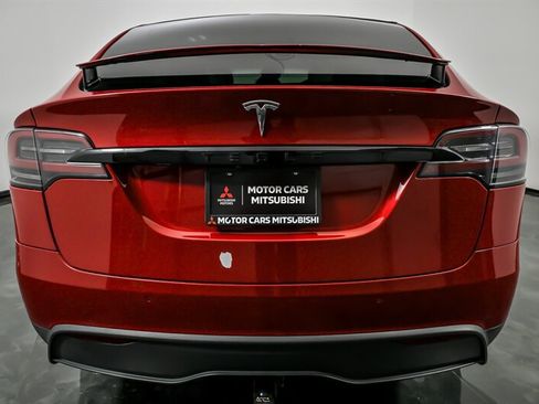 Used 2022 Tesla Model X image 9