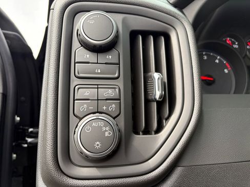 New 2026 Chevrolet Silverado 2500 Custom image 4