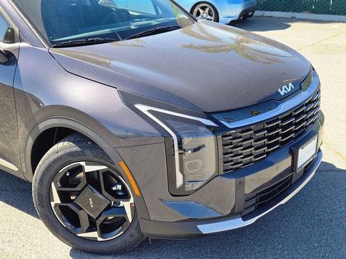New 2026 Kia Sportage EX image 3