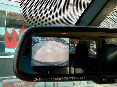 Used 2011 Toyota 4Runner SR5 w/ Premium Pkg w/Leather AWD/4WD image 15