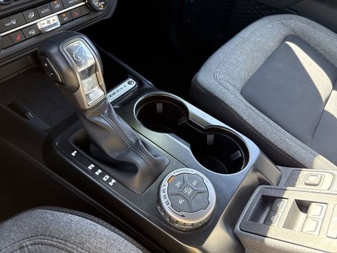 Used 2025 Ford Bronco Big Bend AWD/4WD image 30