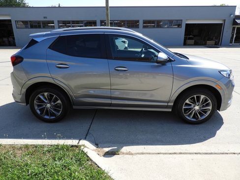 Used 2023 Buick Encore GX Select w/ Sport Touring Package AWD/4WD image 9