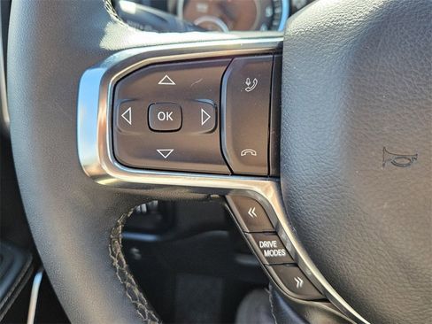 Used 2025 RAM 1500 Laramie image 21