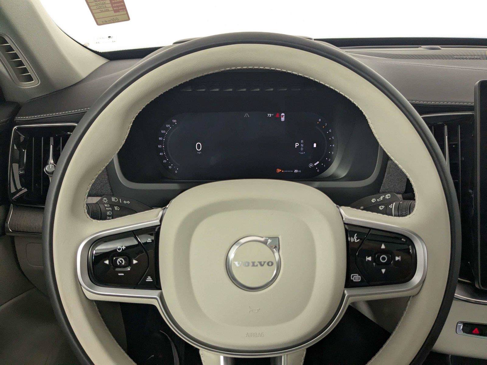 Used 2026 Volvo XC90 B6 Ultra w/ Protection Package Premier AWD/4WD image 18