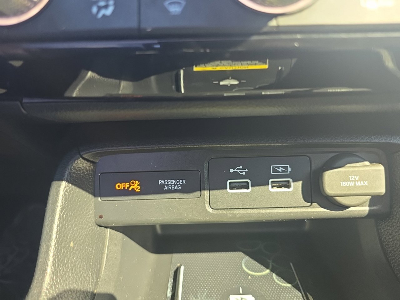 Used 2024 Honda Civic Touring image 29