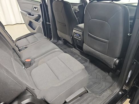 Used 2023 Chevrolet Traverse LT w/ LPO, Floor Liner Package AWD/4WD image 14