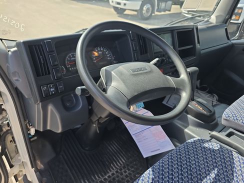 Used 2024 Chevrolet Low Cab Forward RWD image 22