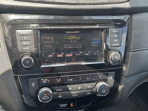 Used 2020 Nissan Rogue SV AWD/4WD image 14