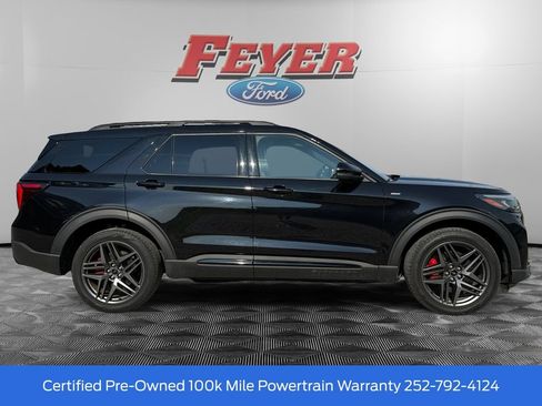 Certified 2025 Ford Explorer ST-Line w/ ST-Line Street Pack AWD/4WD image 6