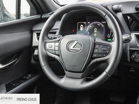 Used 2025 Lexus UX 300h FWD image 18