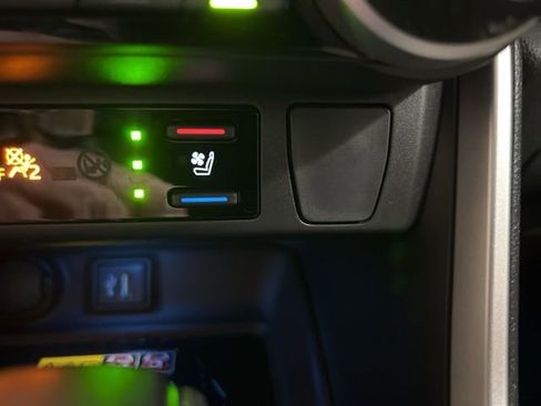 Used 2024 Toyota RAV4 Limited w/ Advanced Technology Package image 38