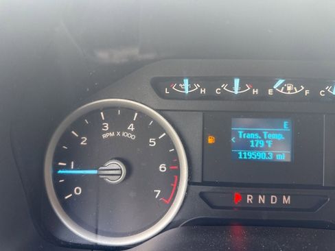 Used 2018 Ford F150 XLT image 13