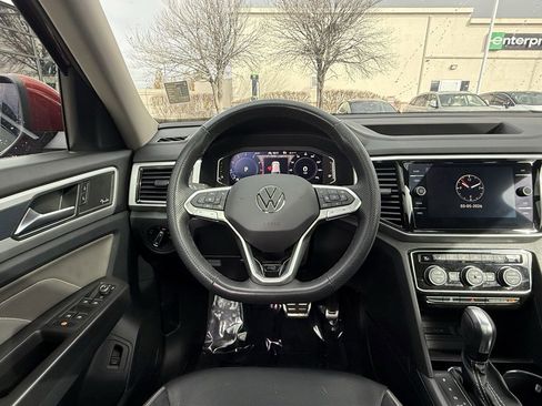 Used 2023 Volkswagen Atlas SEL Premium image 24