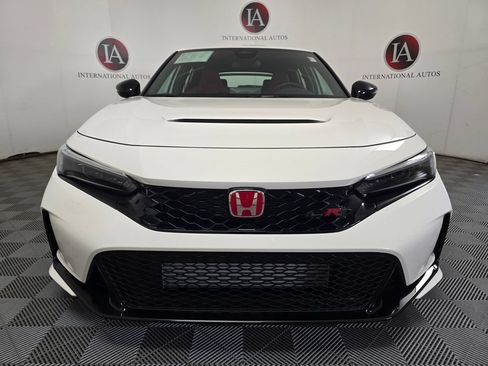 Used 2026 Honda Civic Type R image 6